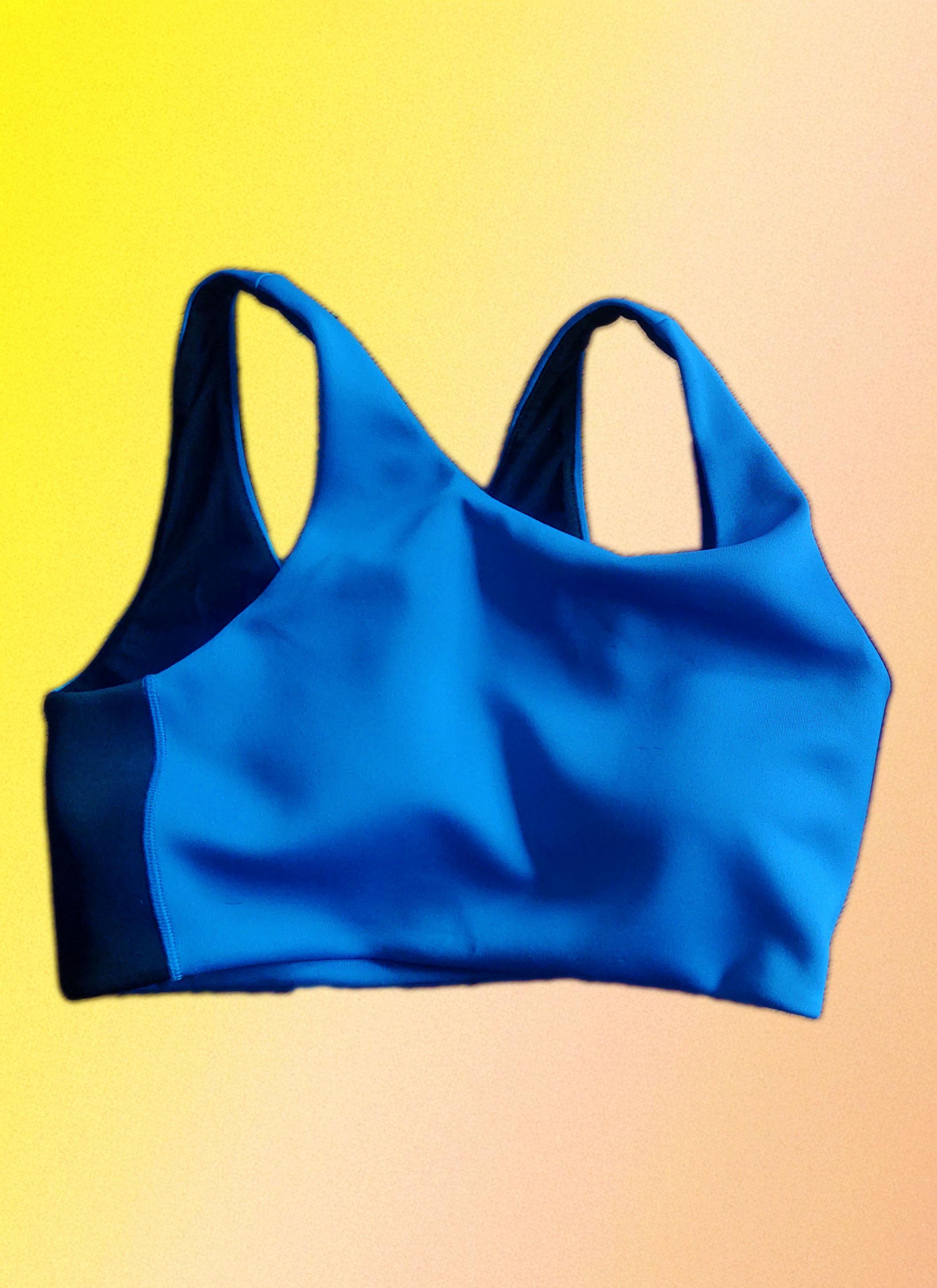 Mastectomy swimsuit with breast forms